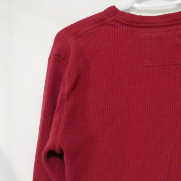 AEROPOSTALE | medium | Red Thermal Shirt | Bold Aero NY ATH DIV Front - Picture 9 of 16